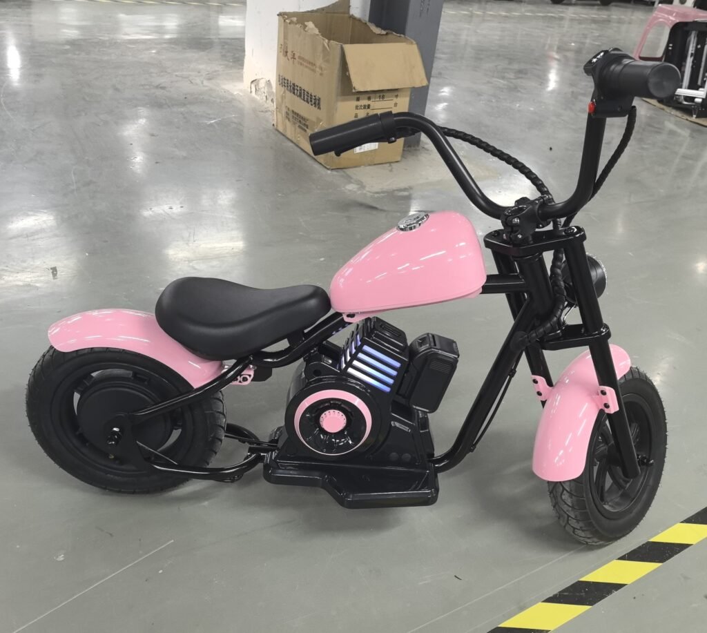 Battery-powered kids bike with rechargeable 18V motor